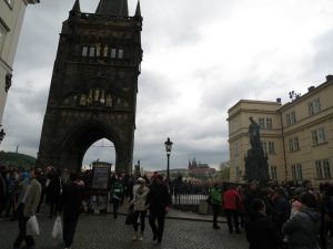 Auf der Karlsbrücke in Prag