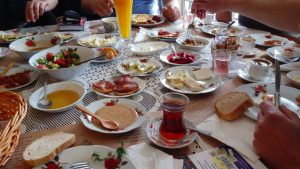 Frühstück im Cafe Privato in Istanbul