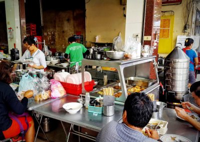 Nai-Ek-Roll in Bangkok Chinatown